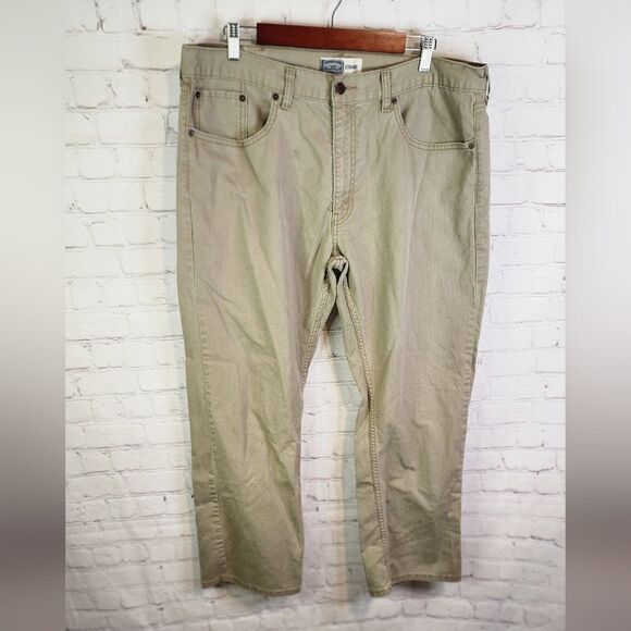 Men's Levi's "straight" khaki pants, size 38 X 30 - Picture 1 of 4
